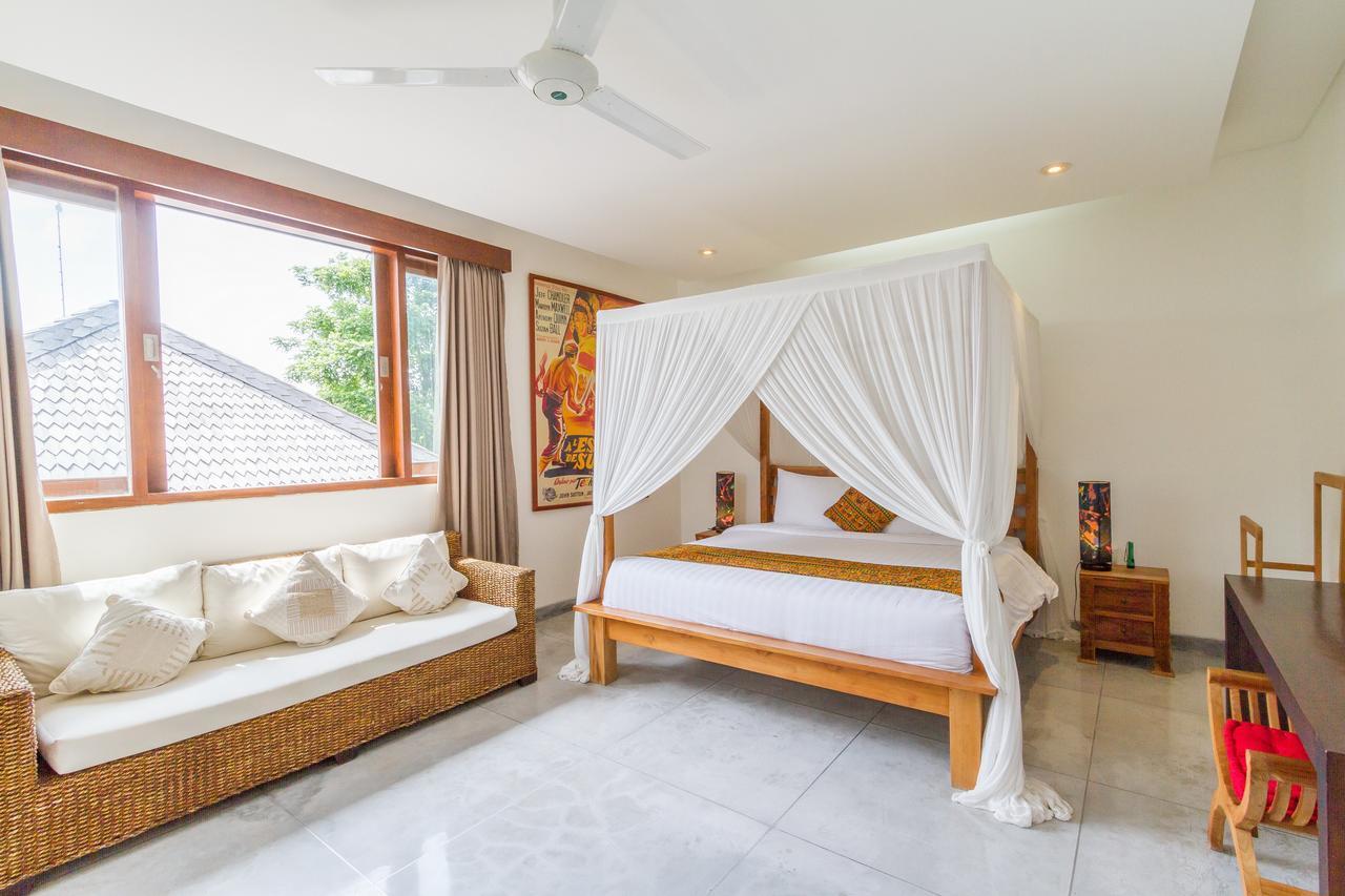 Villa Pierrot Seminyak Exterior foto