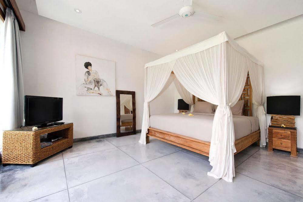 Villa Pierrot Seminyak Exterior foto
